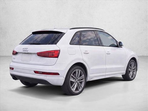 Used 2017 Audi Q3 2.0T Premium FWD image 7