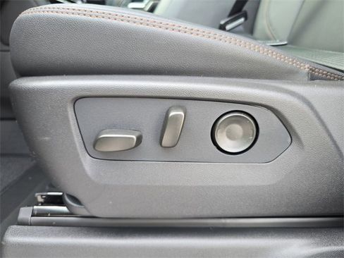 New 2026 GMC Sierra 1500 AT4 w/ AT4 Premium Package image 18