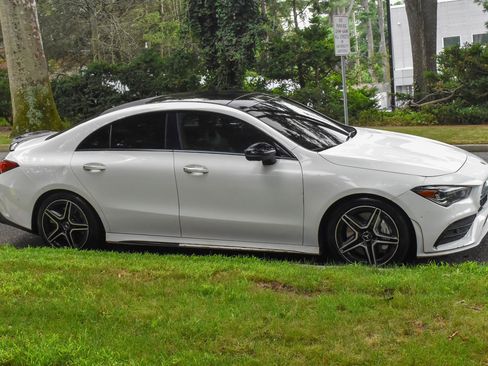Used 2023 Mercedes-Benz CLA 35 AMG 4MATIC image 11