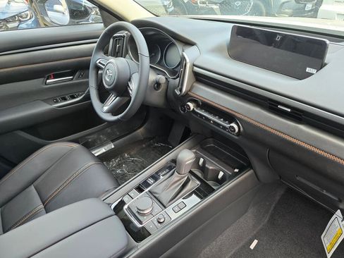 New 2025 MAZDA CX-50 2.5 Hybrid w/ Premium Plus Pkg image 31