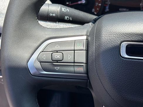 Used 2024 Jeep Compass Latitude AWD/4WD image 21