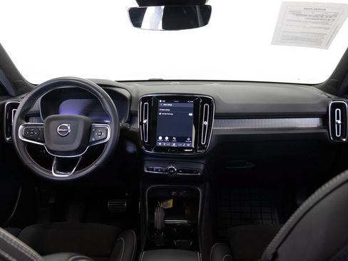 Used 2021 Volvo XC40 P8 Recharge w/ Advanced Package AWD/4WD image 27