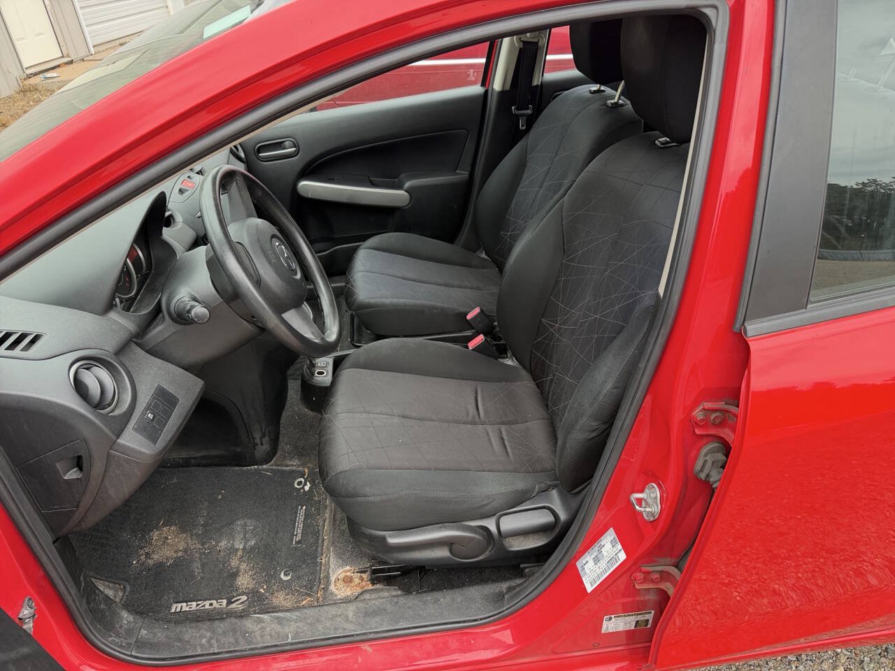 Used 2013 MAZDA MAZDA2 Sport FWD image 19