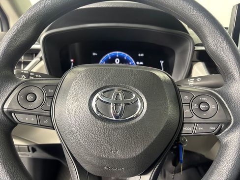 Certified 2026 Toyota Corolla Cross L image 14