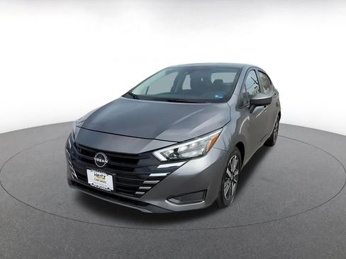 Used 2025 Nissan Versa SV FWD image 7