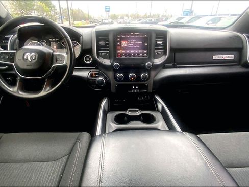 Used 2019 RAM 1500 Big Horn image 14