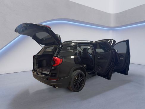 Used 2019 GMC Terrain SLT w/ Preferred Package FWD image 12