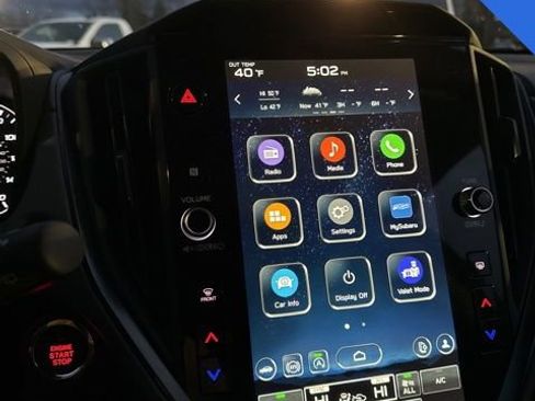 Certified 2025 Subaru Crosstrek 2.5i Limited w/ Crosstrek Mirror Package image 11