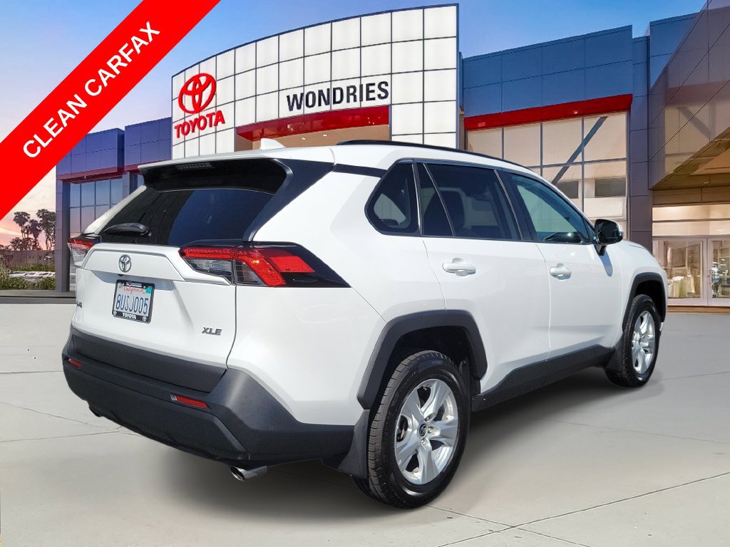 Used 2021 Toyota RAV4 XLE w/ Carpet Mat Package (TMS) FWD image 6
