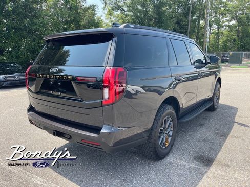 Used 2026 Ford Expedition Tremor AWD/4WD image 15