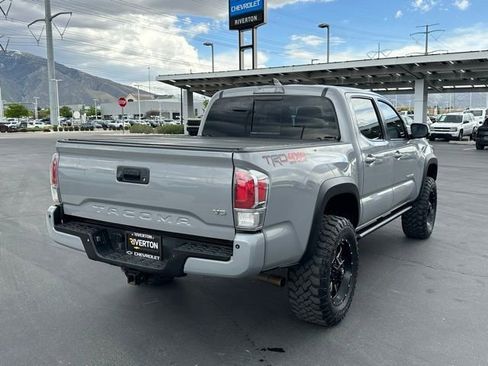 Used 2020 Toyota Tacoma TRD Off-Road w/ Technology Package AWD/4WD image 24
