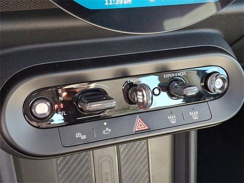 Used 2025 MINI Cooper S image 17