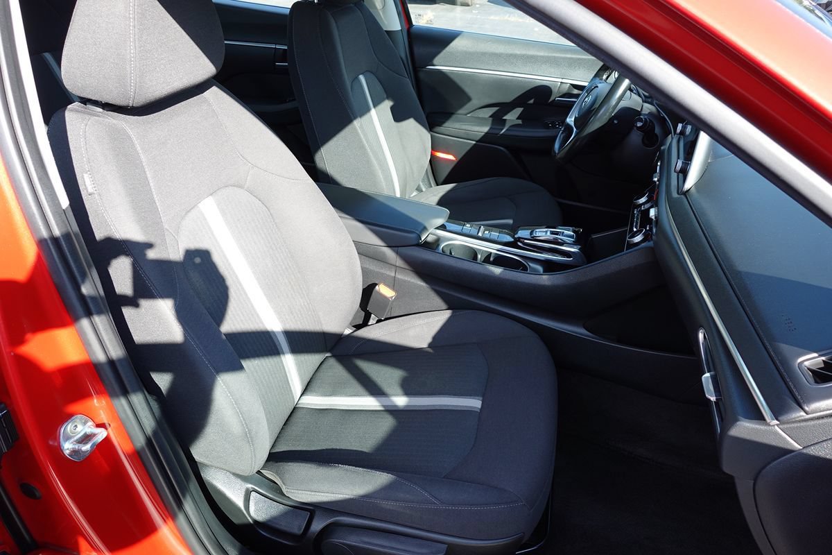 Used 2021 Hyundai Sonata SEL w/ Convenience Package FWD image 33