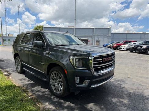 Used 2021 GMC Yukon SLT w/ SLT Premium Package AWD/4WD image 8