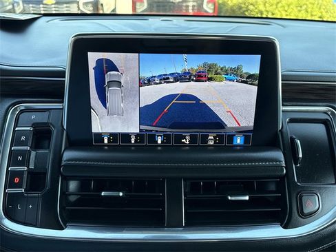 Used 2021 Chevrolet Tahoe LT w/ Luxury Package image 20