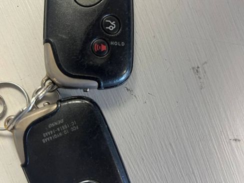 Used 2010 Lexus ES 350 FWD image 26