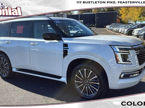 Certified 2025 Nissan Armada Platinum Reserve image 1