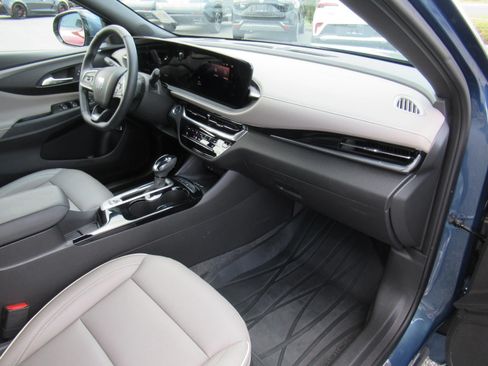Used 2024 Buick Envista Avenir FWD image 12