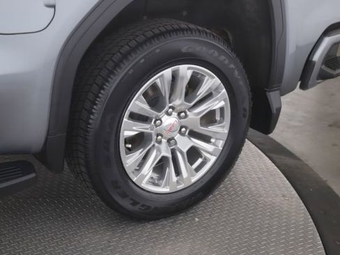 Used 2019 GMC Sierra 1500 Denali w/ Technology Package AWD/4WD image 14