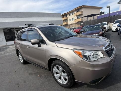 Used 2015 Subaru Forester 2.5i Limited AWD/4WD image 9