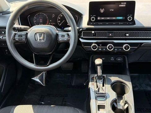 Used 2023 Honda Civic LX image 26