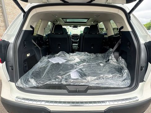 New 2026 Subaru Ascent Touring w/ Popular Package #2 AWD/4WD image 25