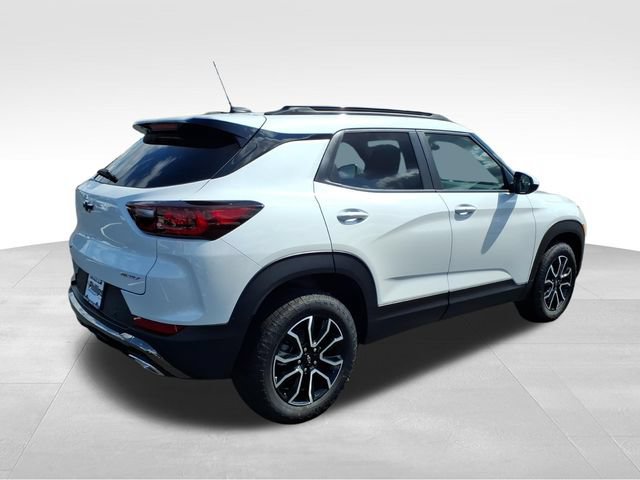 New 2026 Chevrolet TrailBlazer ACTIV w/ Convenience Package AWD/4WD image 3