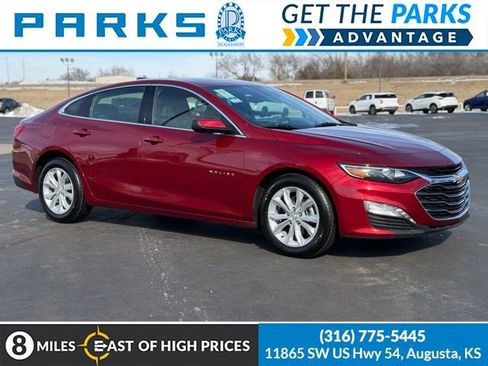Used 2024 Chevrolet Malibu LT image 1