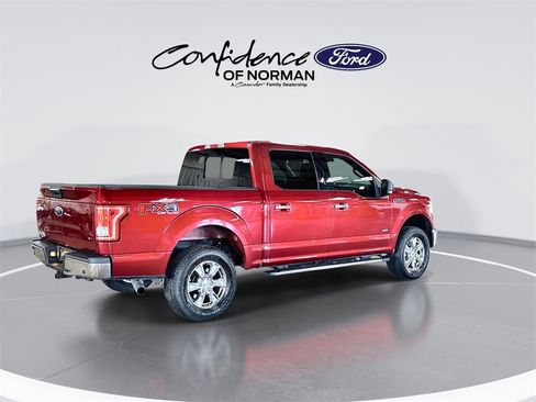 Used 2017 Ford F150 XLT w/ Equipment Group 302A Luxury image 9