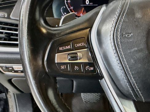 Used 2019 BMW X5 xDrive40i w/ Convenience Package AWD/4WD image 14