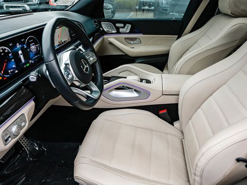 Certified 2023 Mercedes-Benz GLS 580 4MATIC image 19