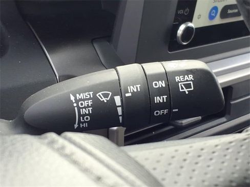 Used 2025 Toyota 4Runner SR5 image 16