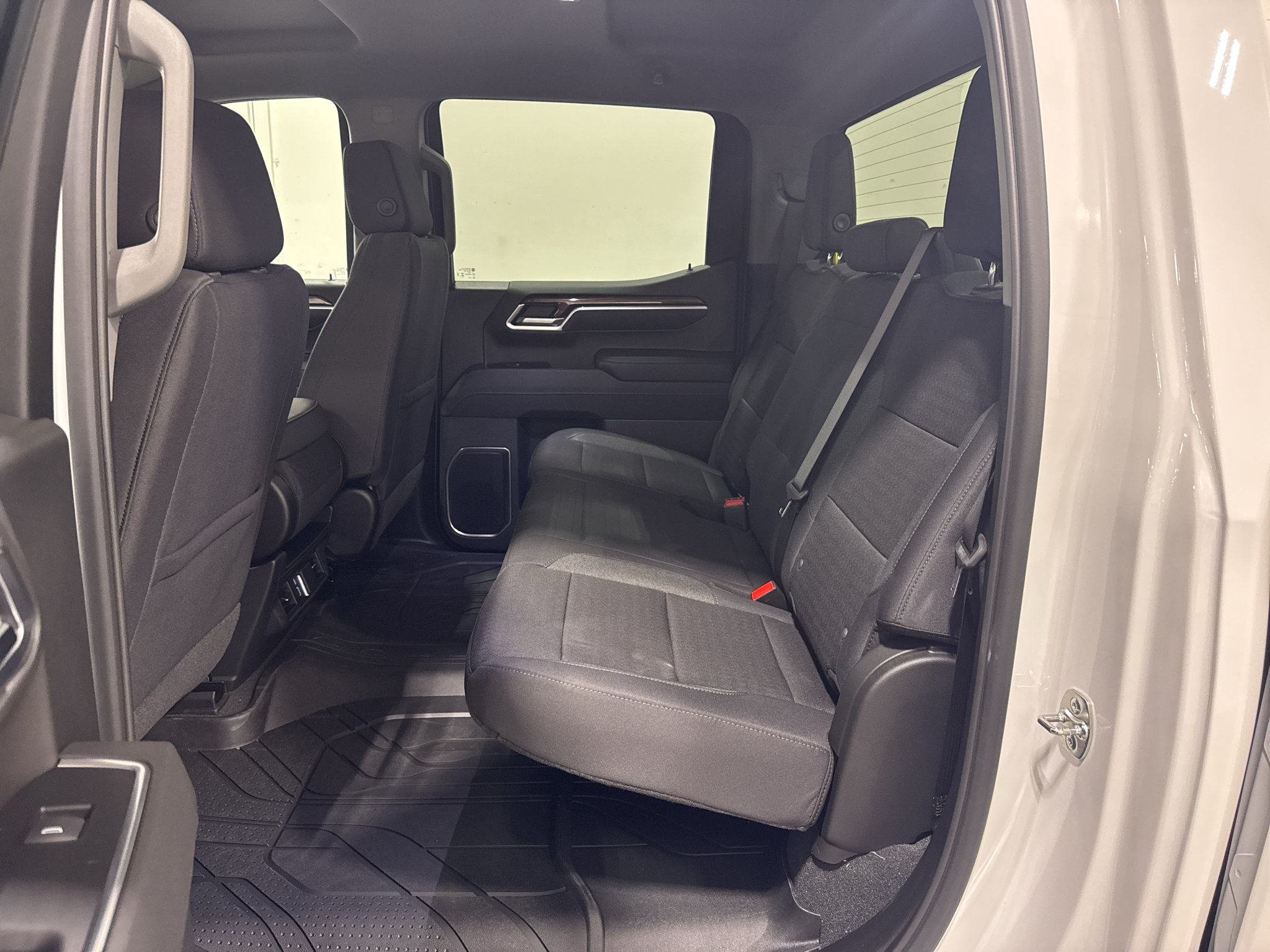 New 2026 Chevrolet Silverado 1500 RST w/ RST Select Package AWD/4WD image 31