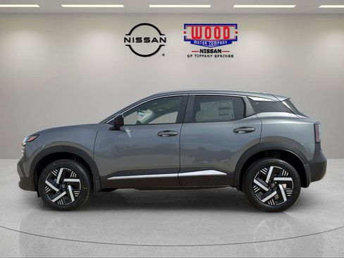 New 2026 Nissan Kicks SV w/ Charging Package FWD image 5