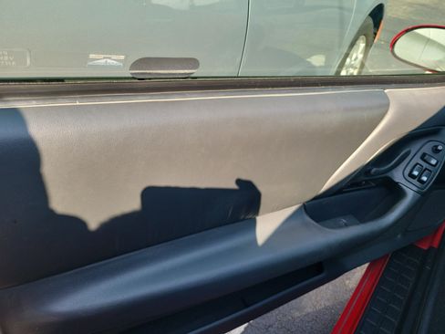 Used 1995 Chevrolet Camaro Z28 RWD image 11