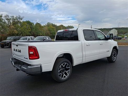 New 2026 RAM 1500 Laramie w/ Trailer Tow Group image 10