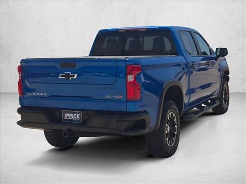 Used 2024 Chevrolet Silverado 1500 ZR2 w/ Technology Package AWD/4WD image 5