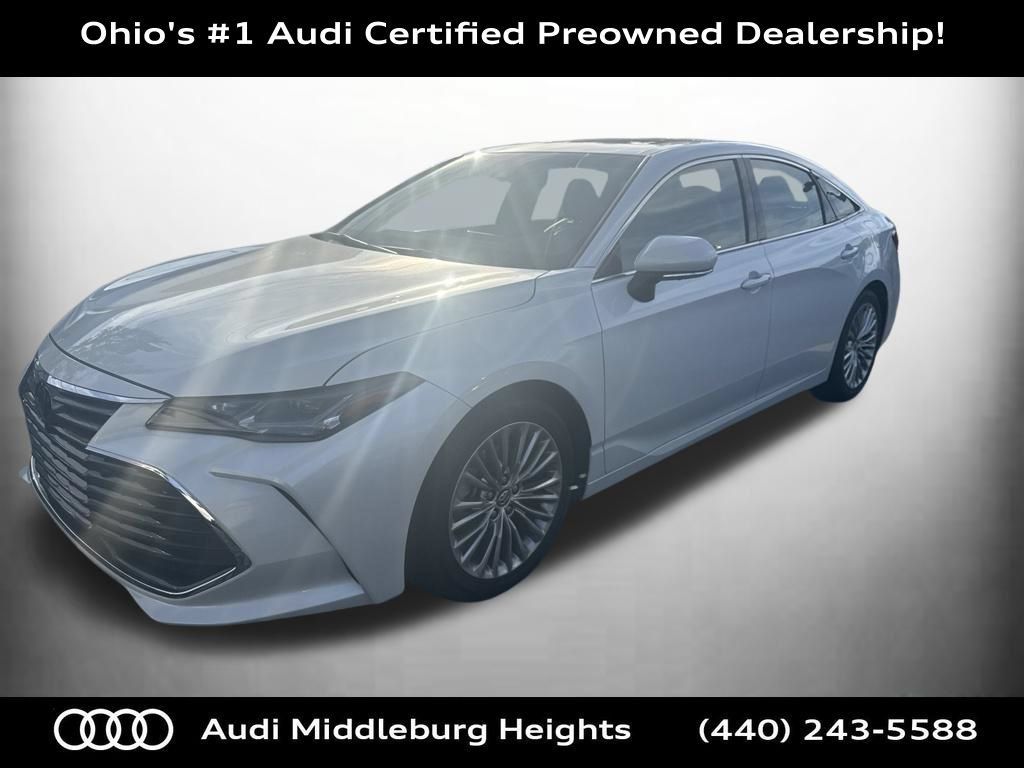 Used 2019 Toyota Avalon Limited w/ Advanced Safety Package FWD image 2