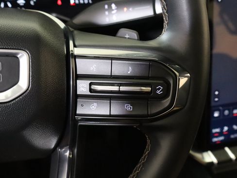 Used 2024 GMC Acadia AT4 w/ Luxury Package AWD/4WD image 29