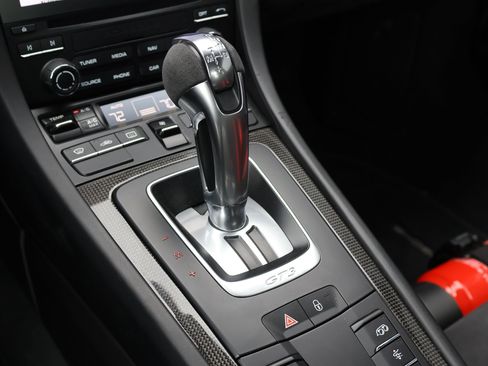 Used 2018 Porsche 911 GT3 image 21