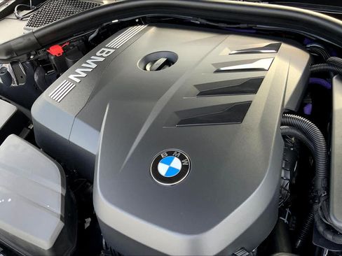 Used 2026 BMW 330i Sedan w/ M Sport Package RWD image 17