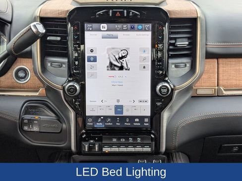 Used 2023 RAM 2500 Limited image 20