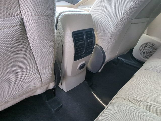 Used 2019 Ford Escape SE FWD image 22