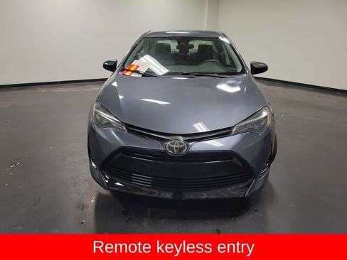 Used 2017 Toyota Corolla LE image 2
