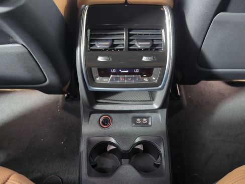 New 2026 BMW X7 xDrive40i w/ Executive Package image 29