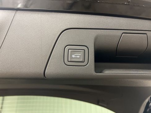 New 2026 Buick Envision Avenir image 7