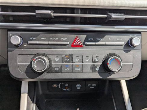 Certified 2026 Hyundai Tucson SE FWD image 19