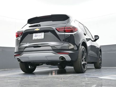 New 2026 Chevrolet Blazer LT w/ Convenience Package AWD/4WD image 44