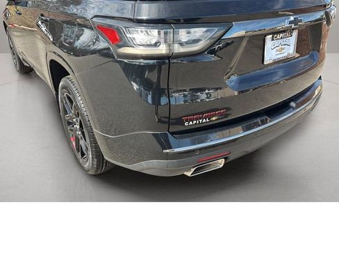 Used 2020 Chevrolet Traverse Premier w/ Redline Edition image 37