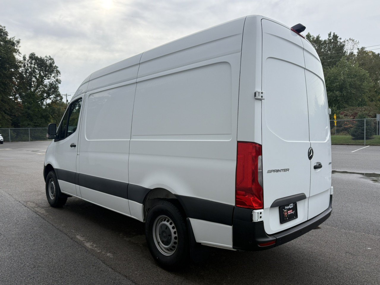Used 2019 Mercedes-Benz Sprinter 2500 w/ Premium Plus Package image 5